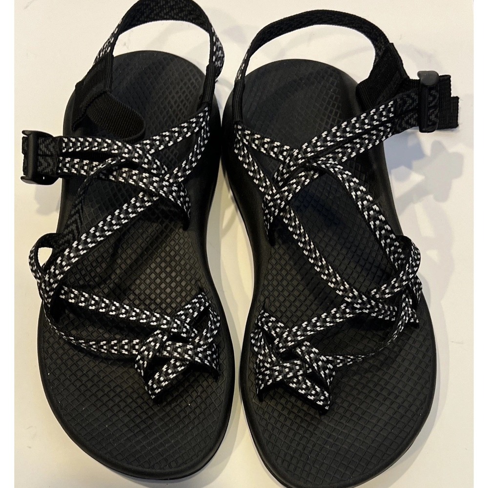 Chaco Women's ZX/2 Classic Outdoor Sandals Gray & Black Adjustable Straps Size 8